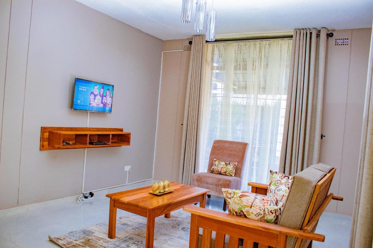 R Executive Apartments Harare Exterior photo